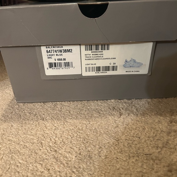 Balenciaga Sneakers - Picture 5 of 7